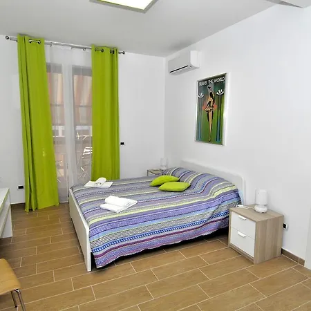 Nonna Oda ve Kahvaltı